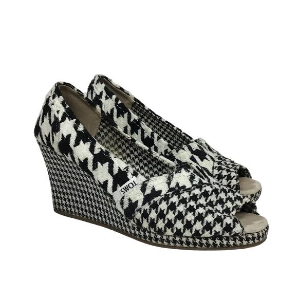 TOMS Scottish Houndstooth Wedges Peep Toe Black White Tweed Plaid sz 6 - Picture 3 of 13